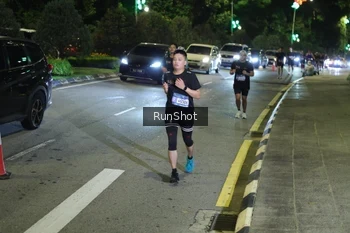Runner Photo 4239978