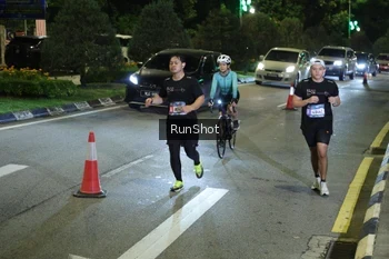 Runner Photo 4239991