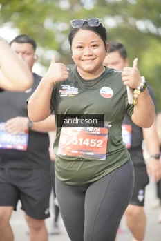 Runner Photo 4240000