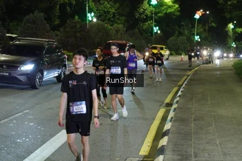 Runner Photo 4240002