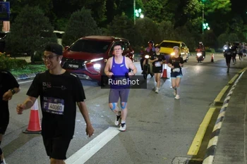 Runner Photo 4240013