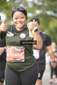 Runner Photo 4240036