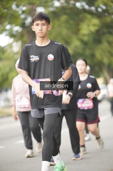 Runner Photo 4240105
