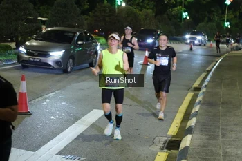 Runner Photo 4240119
