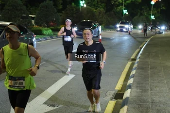 Runner Photo 4240127