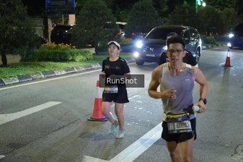Runner Photo 4240129
