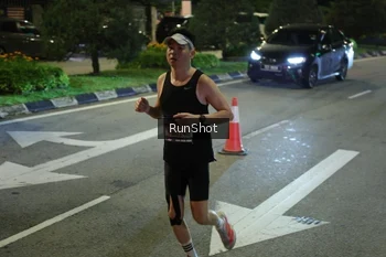 Runner Photo 4240139