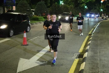 Runner Photo 4240162