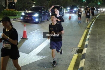 Runner Photo 4240350
