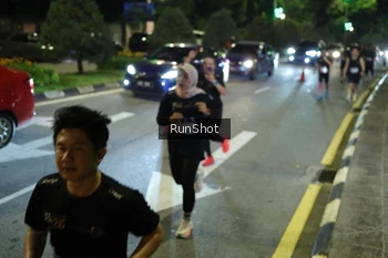 Runner Photo 4240352