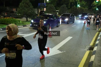 Runner Photo 4240368