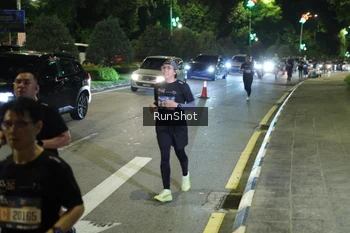 Runner Photo 4240408
