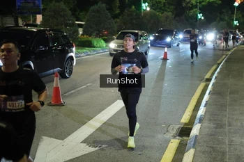 Runner Photo 4240415