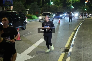 Runner Photo 4240424