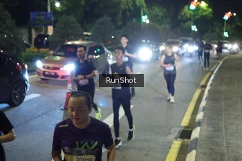Runner Photo 4240458