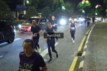 Runner Photo 4240460