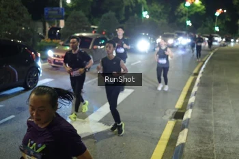 Runner Photo 4240461