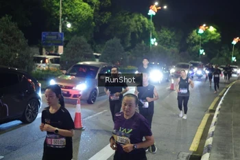Runner Photo 4240470