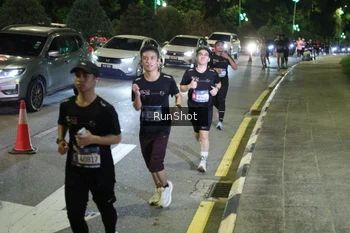 Runner Photo 4240562