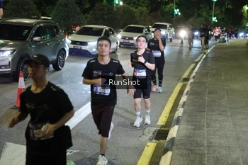 Runner Photo 4240565
