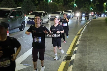 Runner Photo 4240569