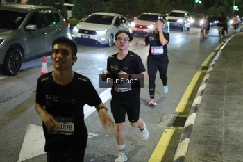 Runner Photo 4240571