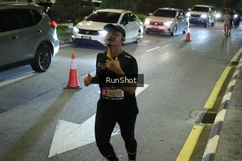 Runner Photo 4240588