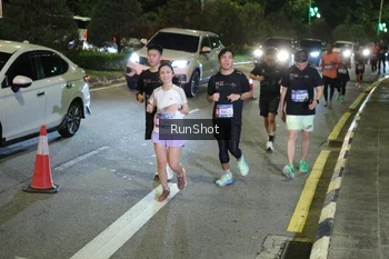 Runner Photo 4240593