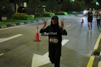 Runner Photo 4240594