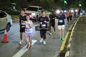 Runner Photo 4240603