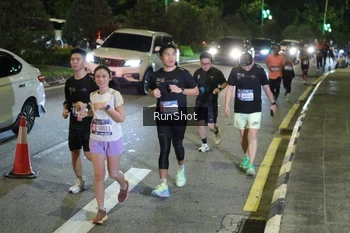 Runner Photo 4240605