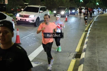 Runner Photo 4240629