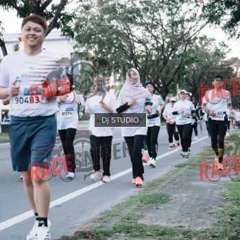 Runner Photo 424063