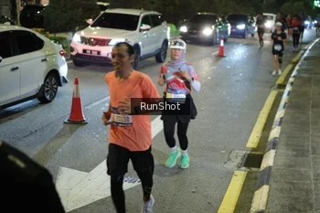 Runner Photo 4240632
