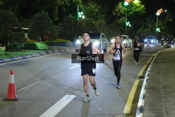Runner Photo 4240636