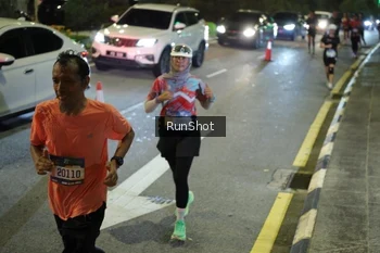 Runner Photo 4240637