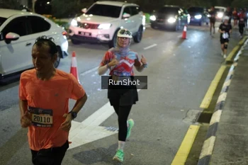Runner Photo 4240638