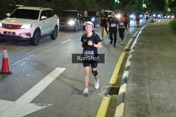 Runner Photo 4240649