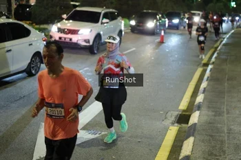 Runner Photo 4240652