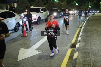 Runner Photo 4240687
