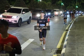 Runner Photo 4240688