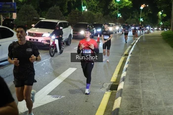 Runner Photo 4240691