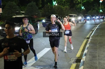 Runner Photo 4240727