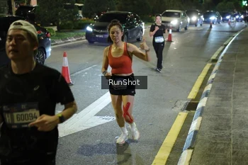 Runner Photo 4240738