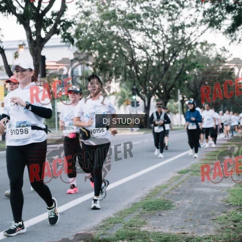 Runner Photo 424074