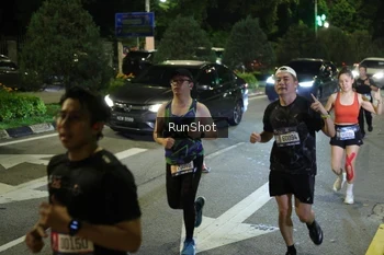 Runner Photo 4240740