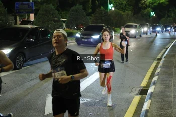Runner Photo 4240748