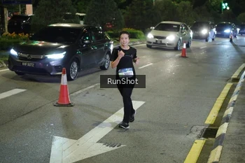 Runner Photo 4240750