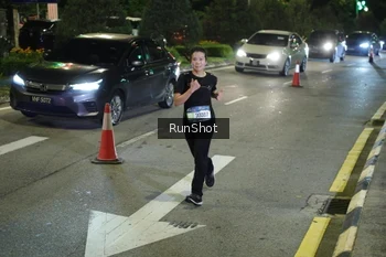 Runner Photo 4240751