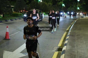 Runner Photo 4240766